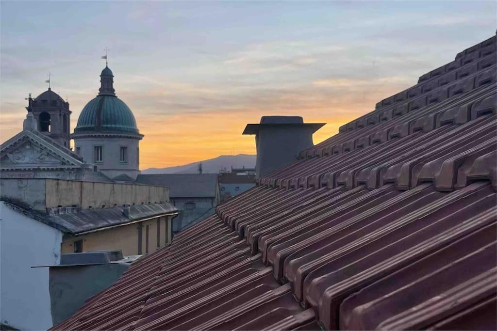 Hulu Apartamento Savona Exterior foto